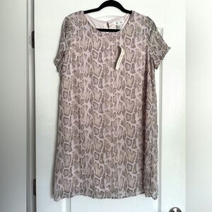5/$25 Pink snakeskin print dress